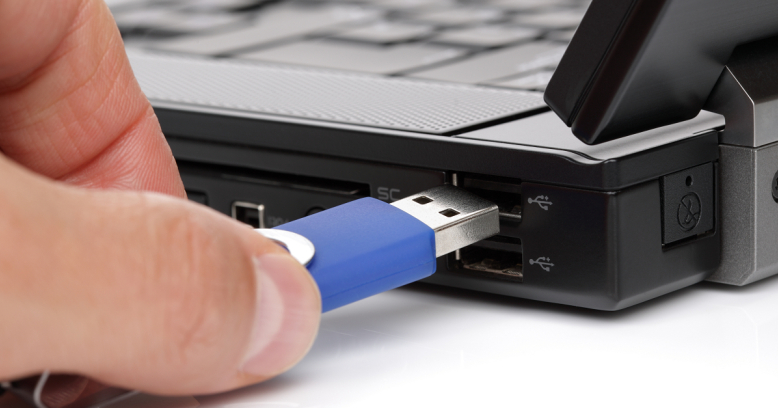 [Hướng dẫn] Cách sửa lỗi cổng kết nối USB trên laptop