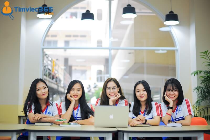 UEH là trường gì - Học phí tại trường Đại học Kinh tế TP Hồ Chí Minh như thế nào?